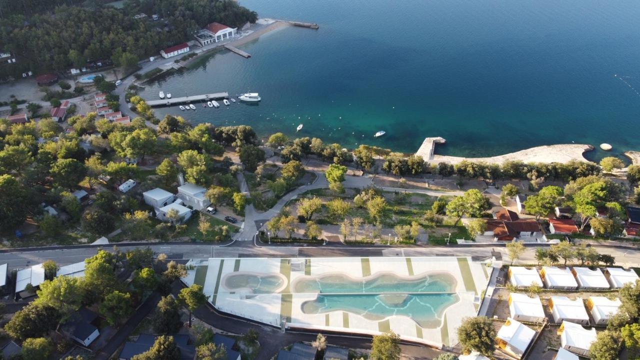 Sea House Shade, Pool & Jacuzzi - Privilege Point Camping & Villas Selce Exterior foto